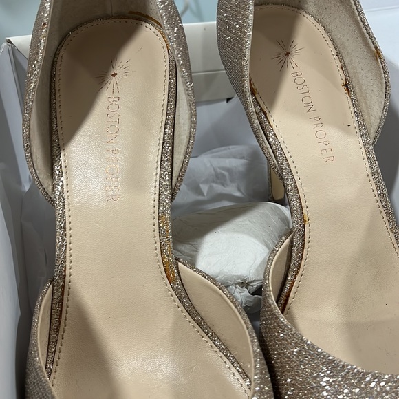 Boston Proper Womens 10 Glitter Gold Pointed Toe Heels - Picture 11 of 11